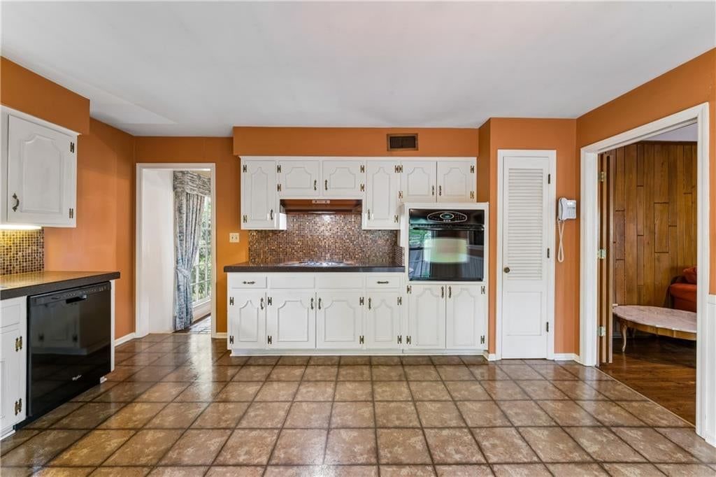 9312 Alhambra Street — photo 17