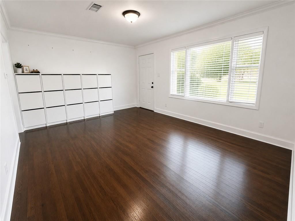 303 S Washington Avenue — photo 6