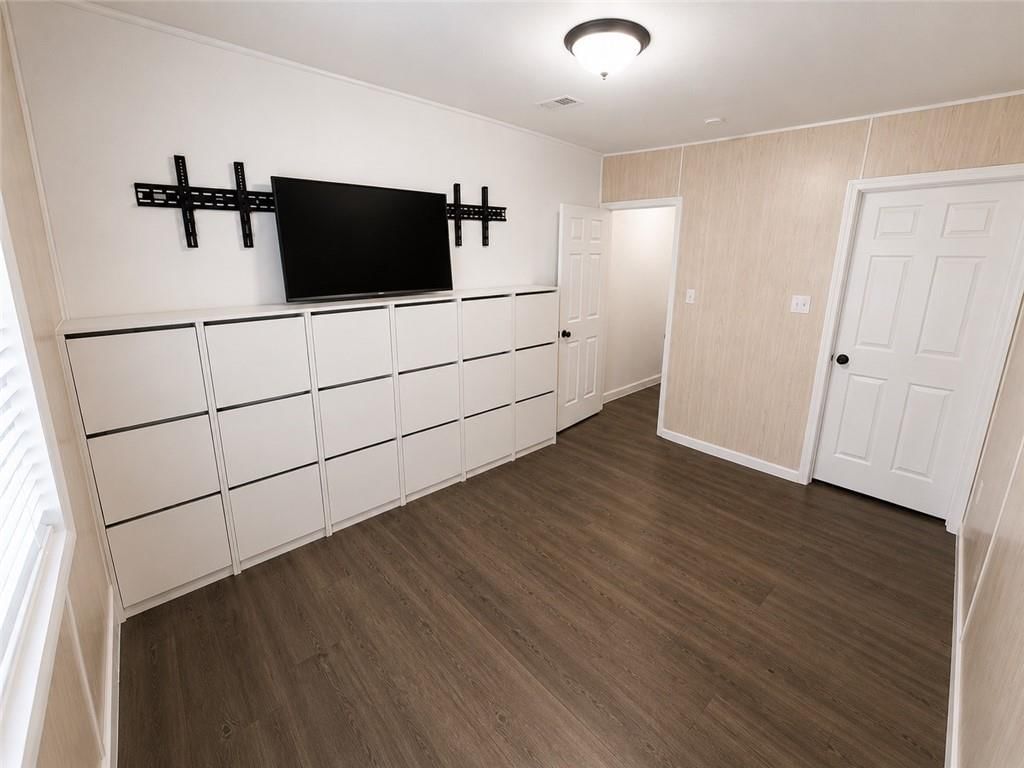 303 S Washington Avenue — photo 11