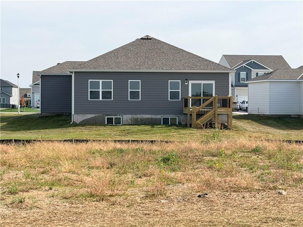 17806 Green Road, Gardner, KS: listing photo 2