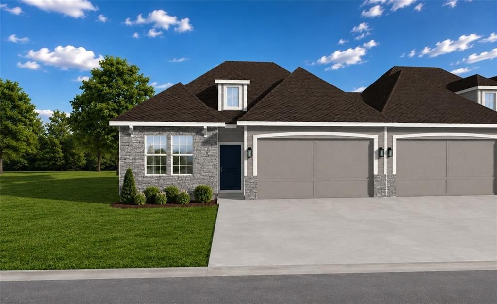 1910 Shellbark Street, Raymore, MO: listing photo 3