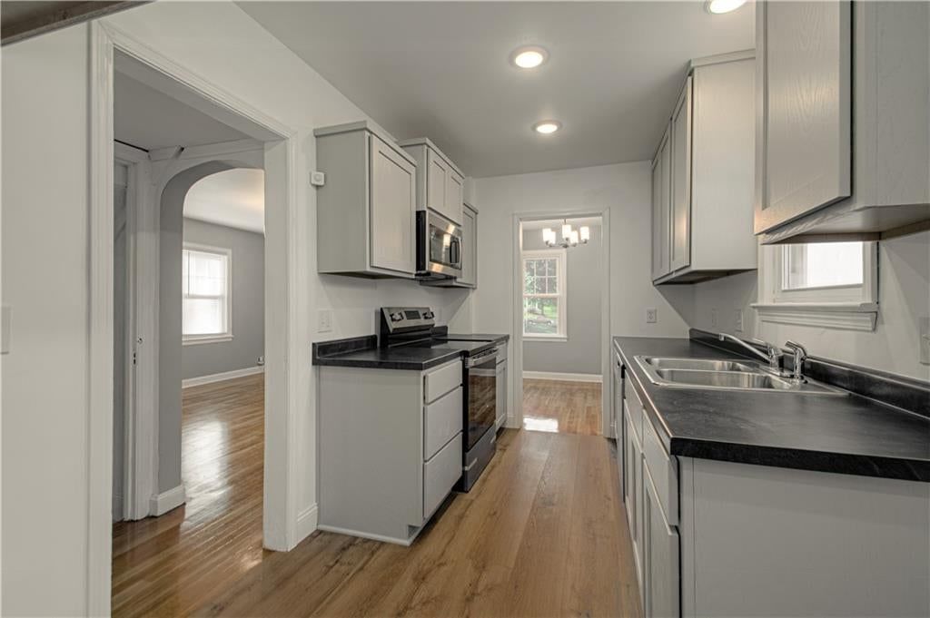 202 S 14th Street — photo 16
