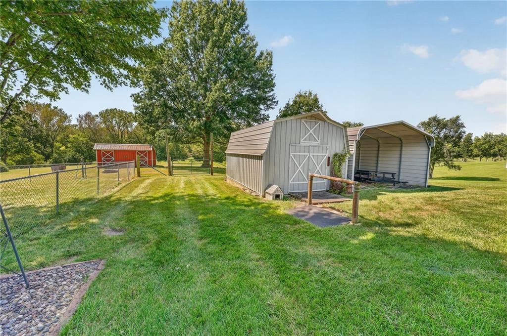 14318 Kimberly Drive — photo 33