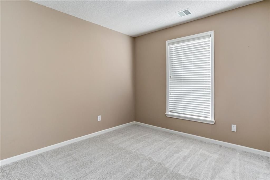 6624 W 149TH Street — photo 16