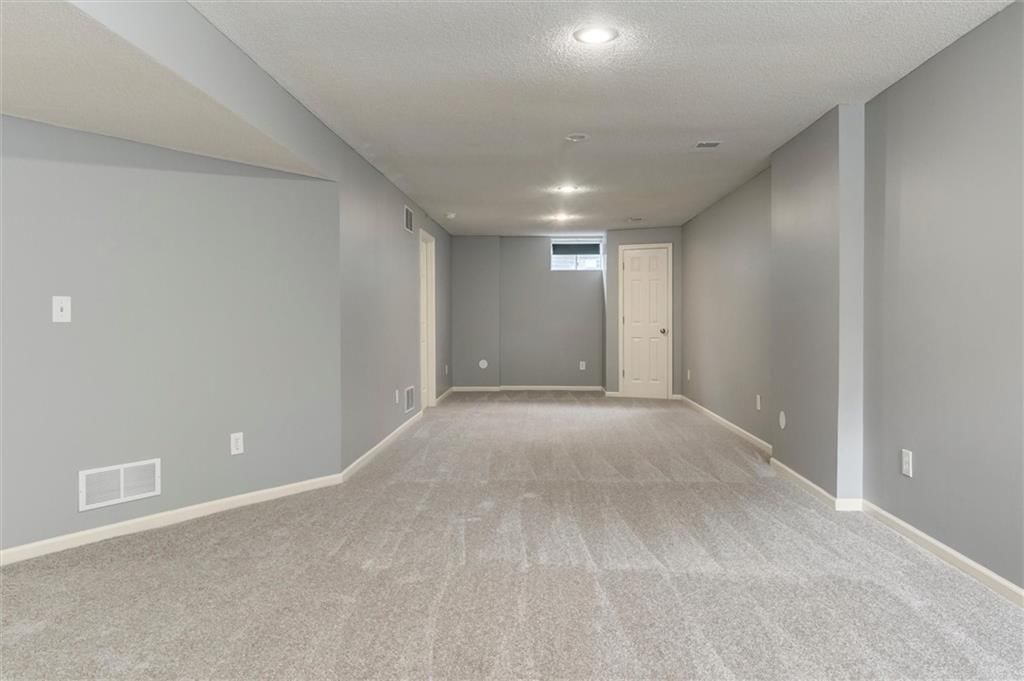 6624 W 149TH Street — photo 20