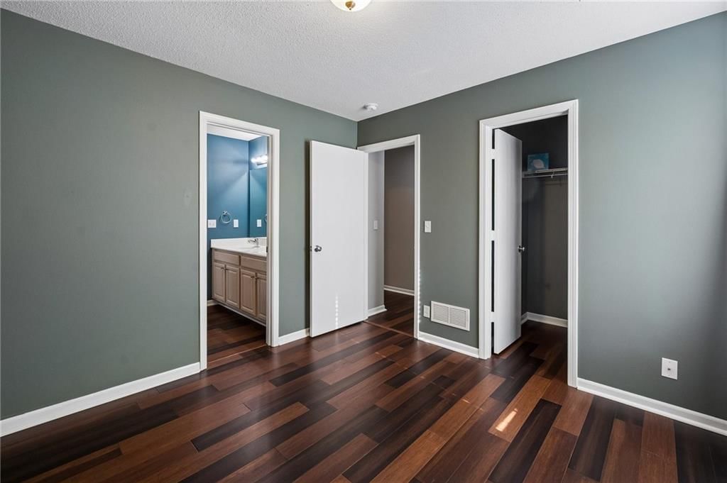 9747 N Lewis Avenue — photo 13