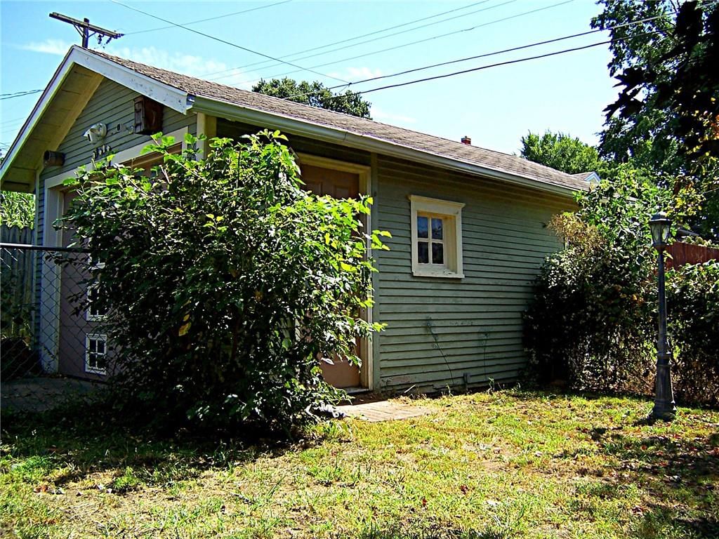2814 Edmond Street — photo 36