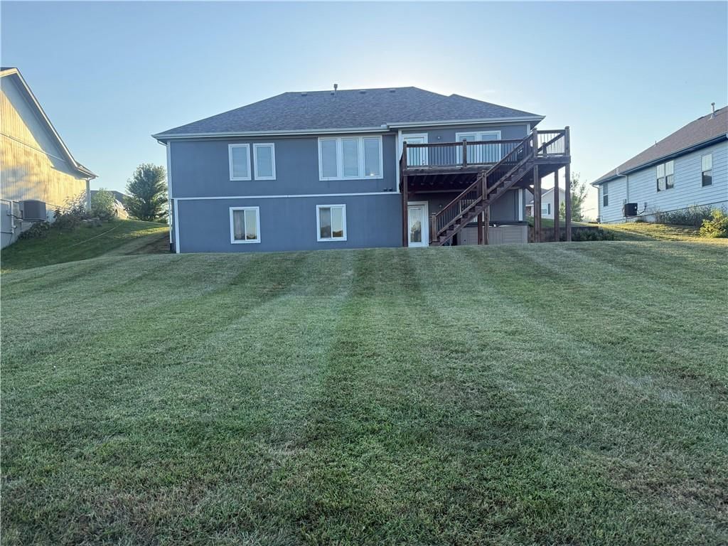 1706 Bluebird Court — photo 2
