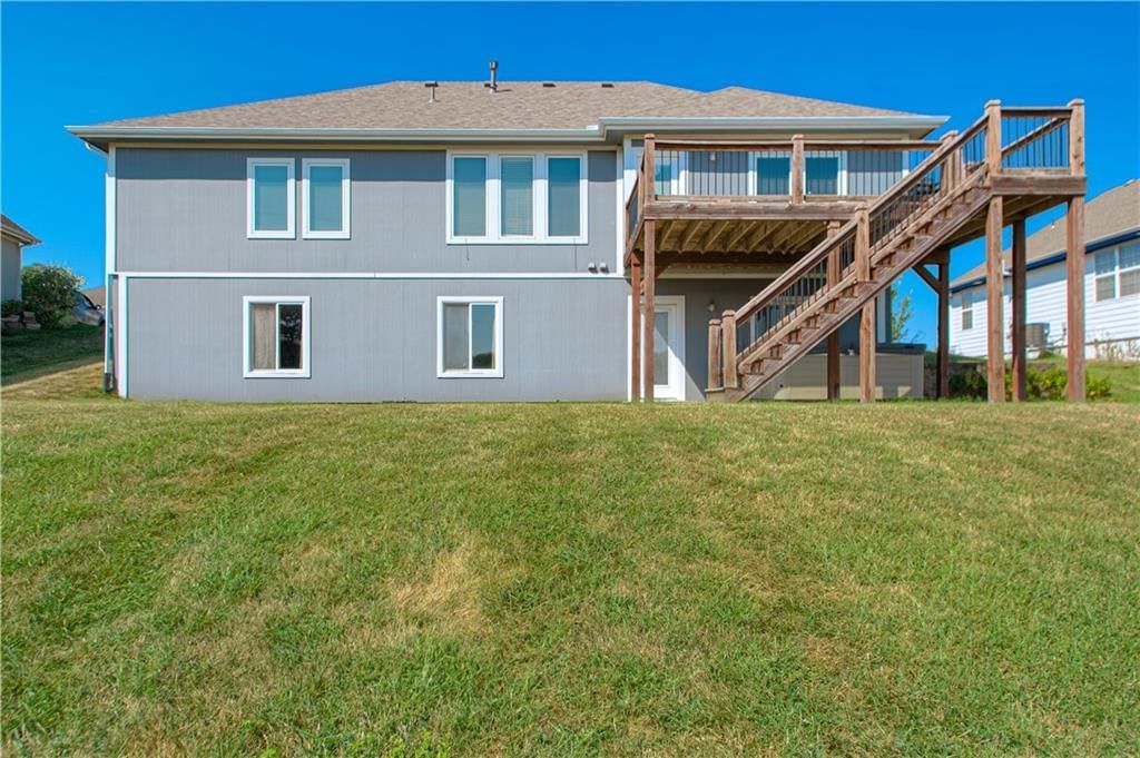 1706 Bluebird Court — photo 39