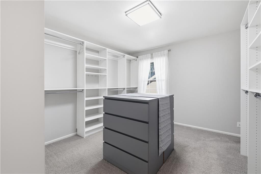 Photo 23 of 59 - 13203 W 76th Street, Lenexa, KS 66216