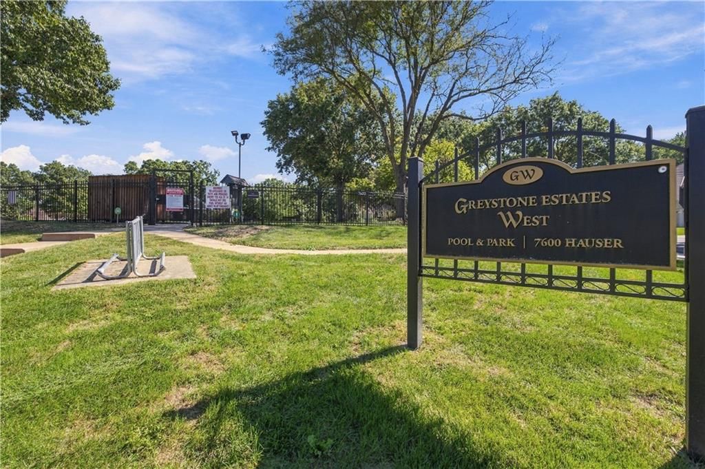 Photo 56 of 59 - 13203 W 76th Street, Lenexa, KS 66216