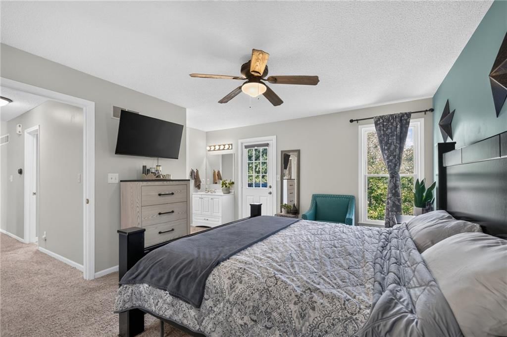 306 Lakeland Drive — photo 11