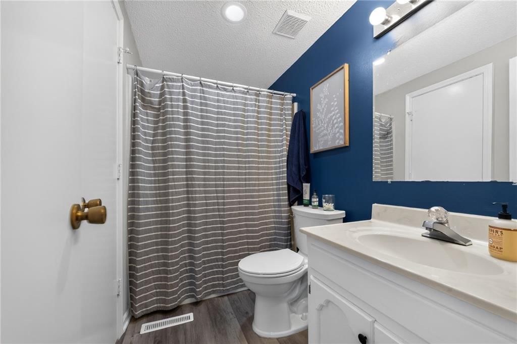 306 Lakeland Drive — photo 19
