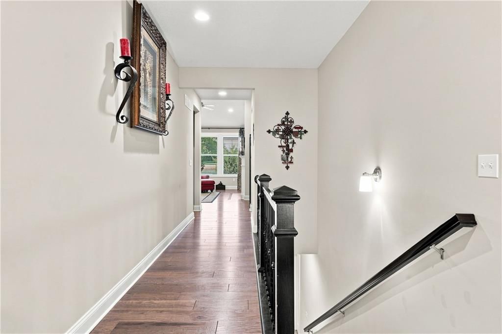 24940 W 143 Terrace, Olathe, KS: listing photo 3