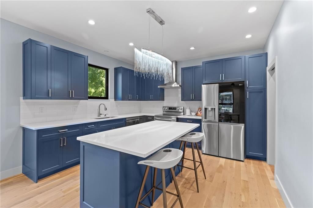 2829 Harrison Street — photo 10