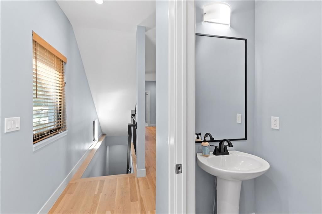 2829 Harrison Street — photo 14