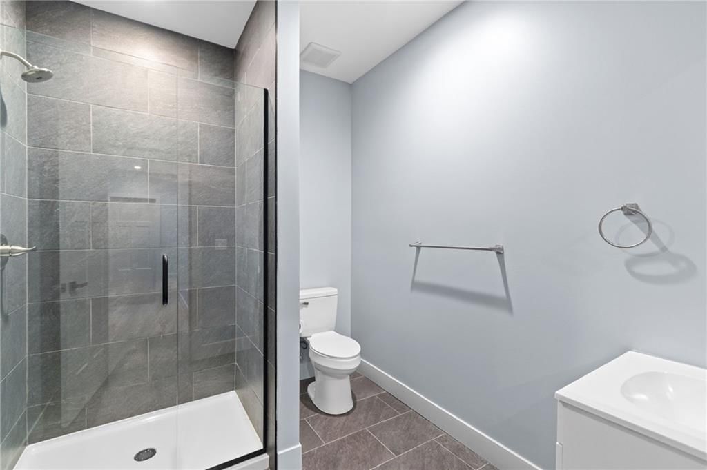 2829 Harrison Street — photo 19