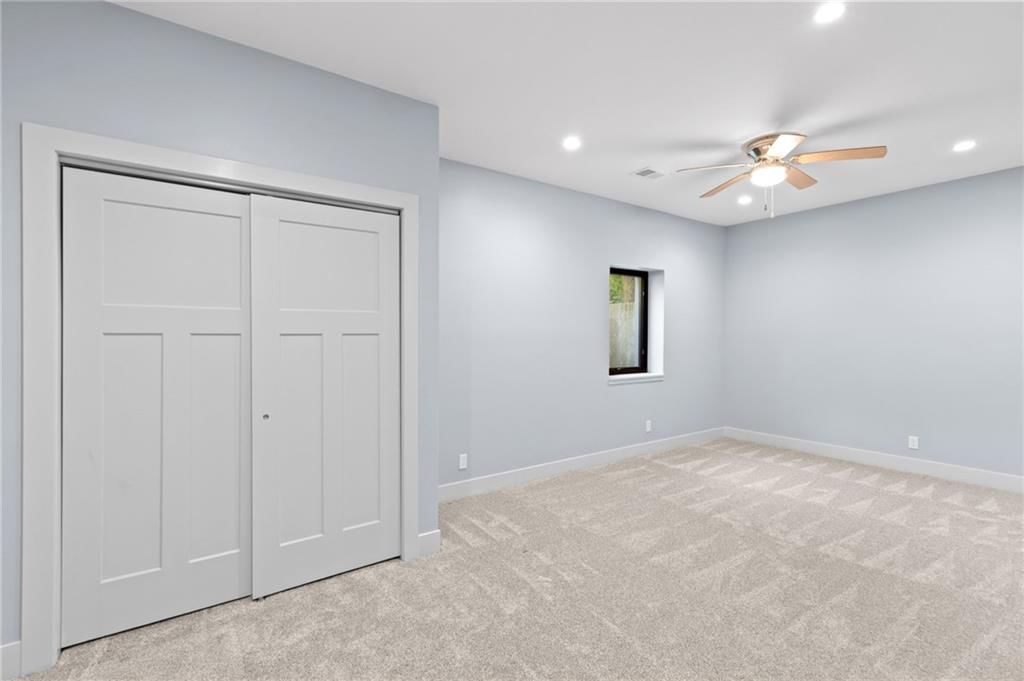 2829 Harrison Street — photo 20