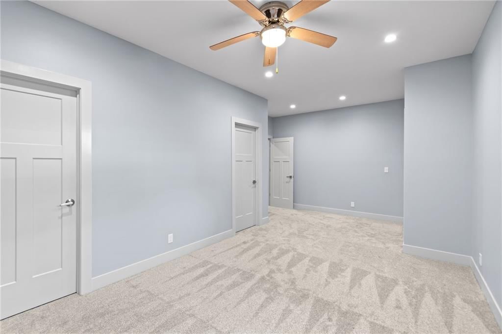 2829 Harrison Street — photo 22