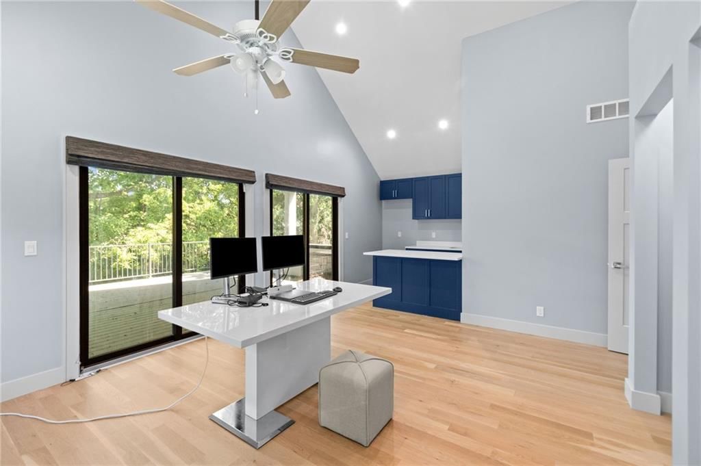 2829 Harrison Street — photo 34