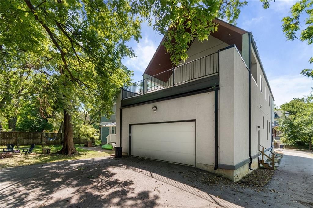 2829 Harrison Street — photo 40