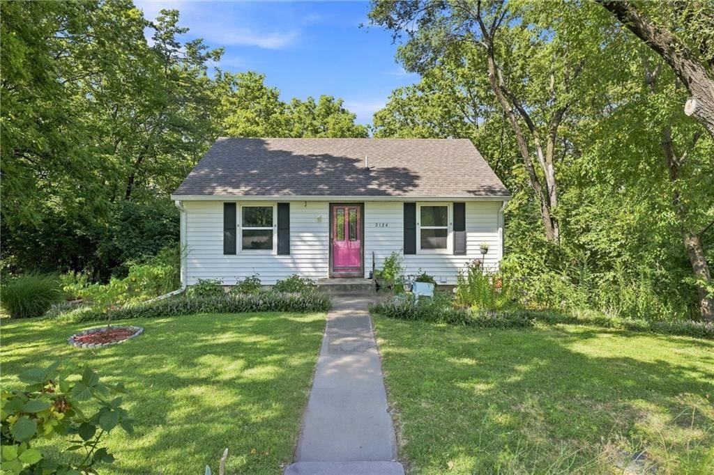 2134 Bristow Street — photo 1