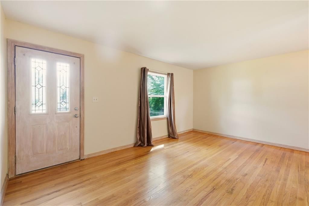 2134 Bristow Street — photo 5
