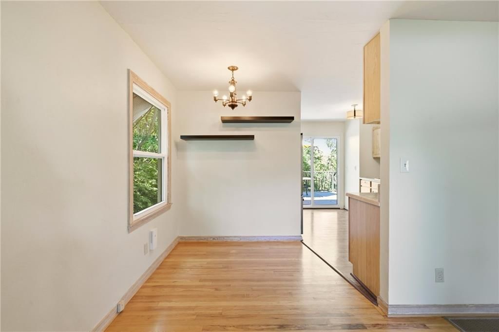 2134 Bristow Street — photo 11