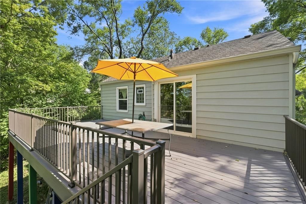 2134 Bristow Street — photo 17