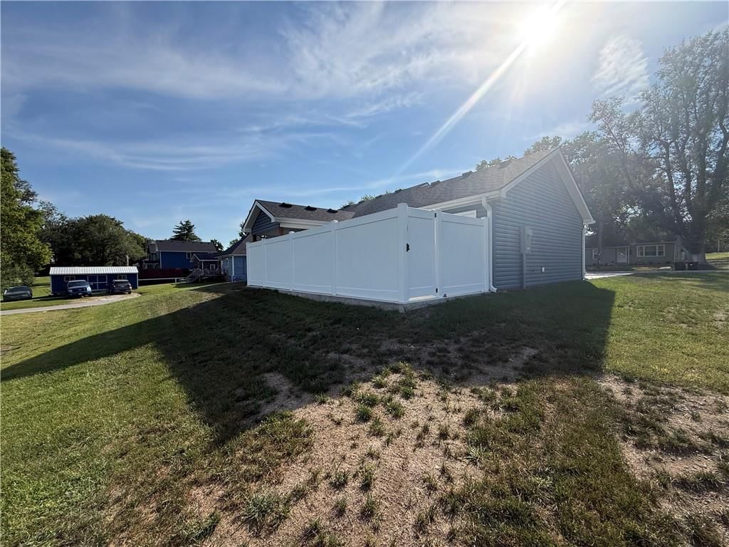 613 S Whitmer Street — photo 19