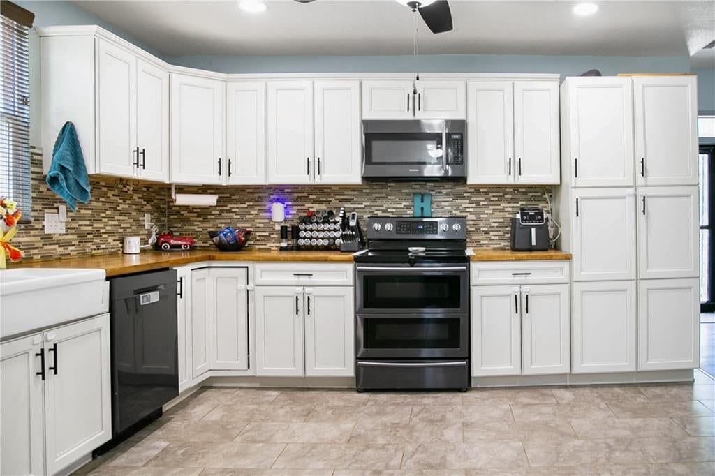 624 W Jefferson Street — photo 15