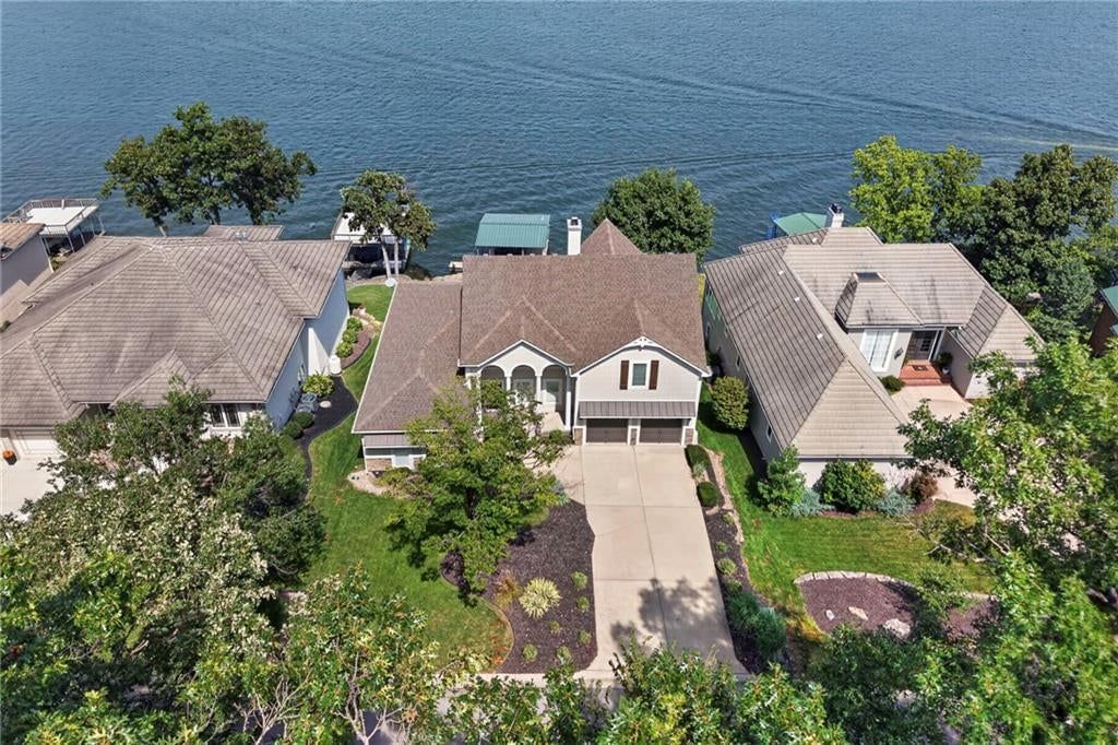 326 SouthShore Drive — photo 6
