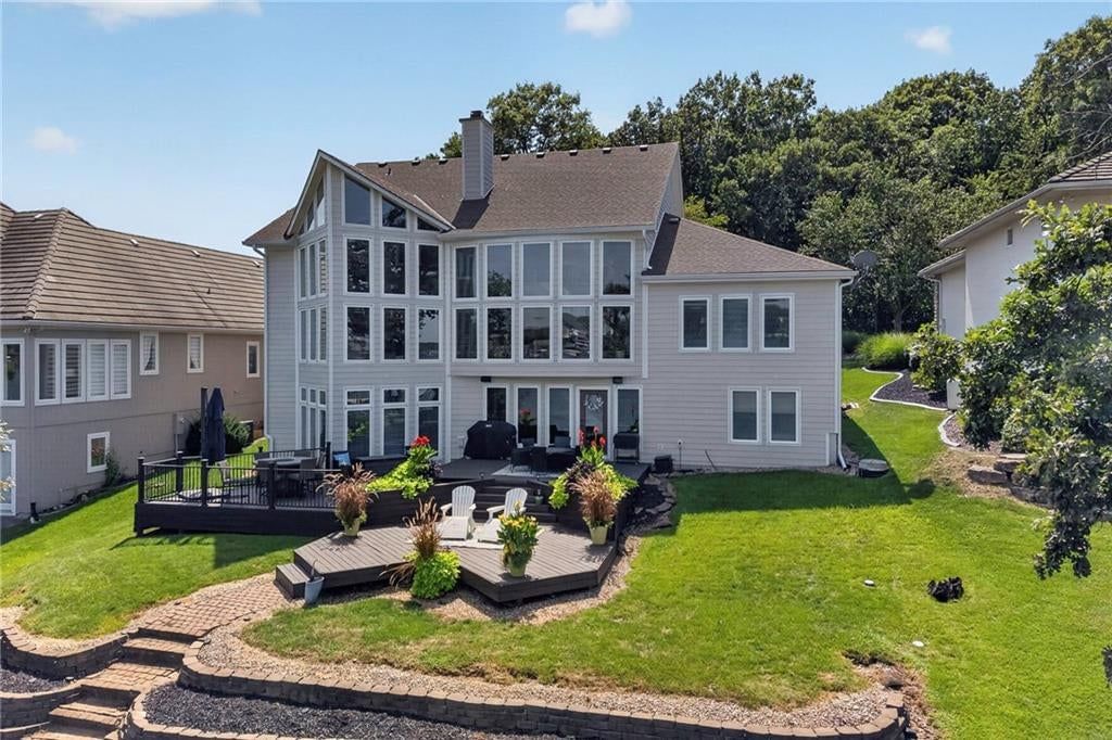 326 SouthShore Drive — photo 8
