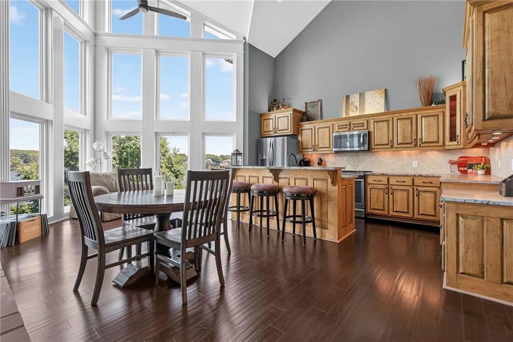 326 SouthShore Drive — photo 23