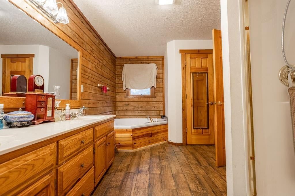 6030 SE 740 Pvt Road — photo 12
