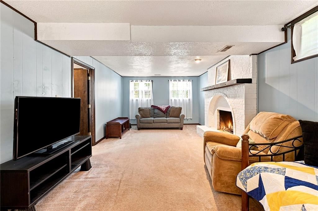 523 Pennsylvania Street — photo 30