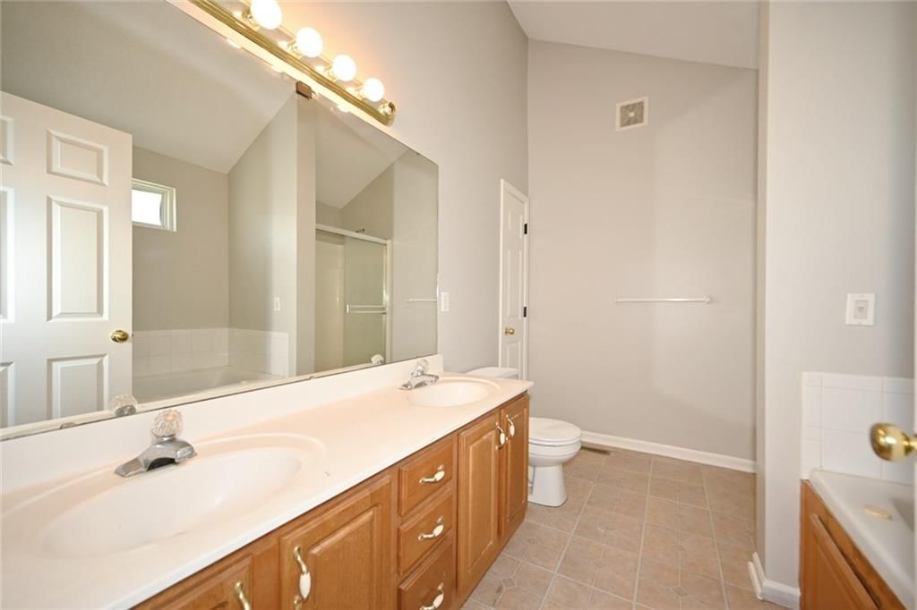 701 NW 51st Terrace — photo 11