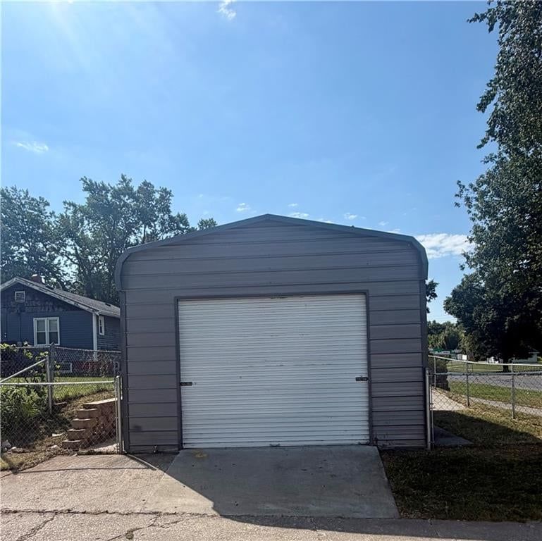 2801 Angelique Street — photo 14