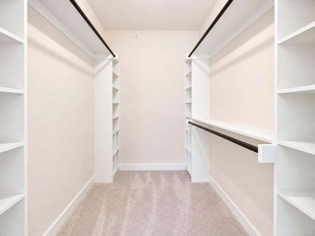 11607 Tomahawk Creek Parkway — photo 16