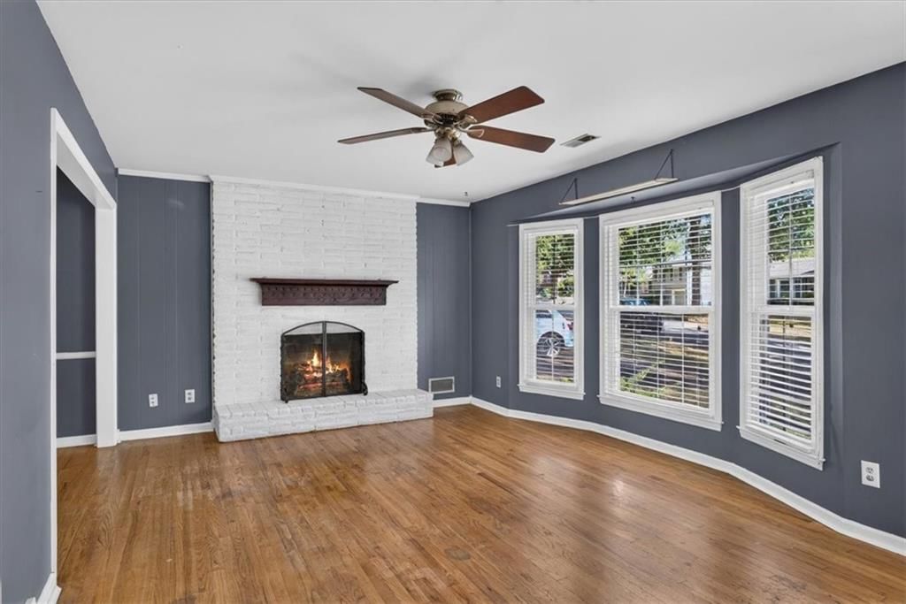Photo 5 of 39, 8810 W 72nd Terrace, Merriam, KS 66204