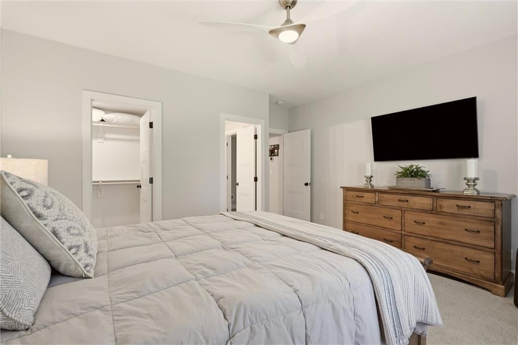 1210 Metfield Lane — photo 36