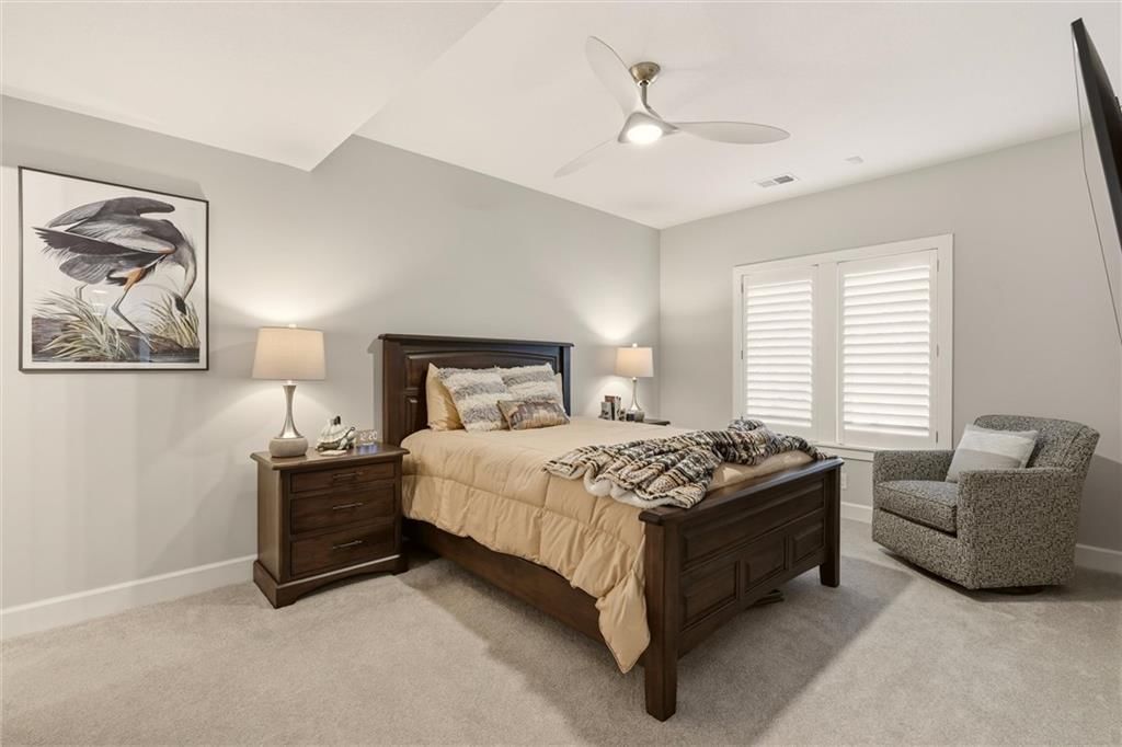 1210 Metfield Lane — photo 38
