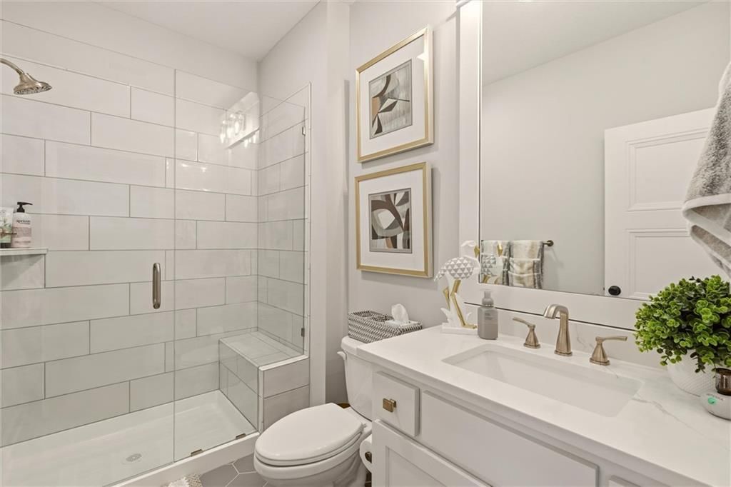 1210 Metfield Lane — photo 43