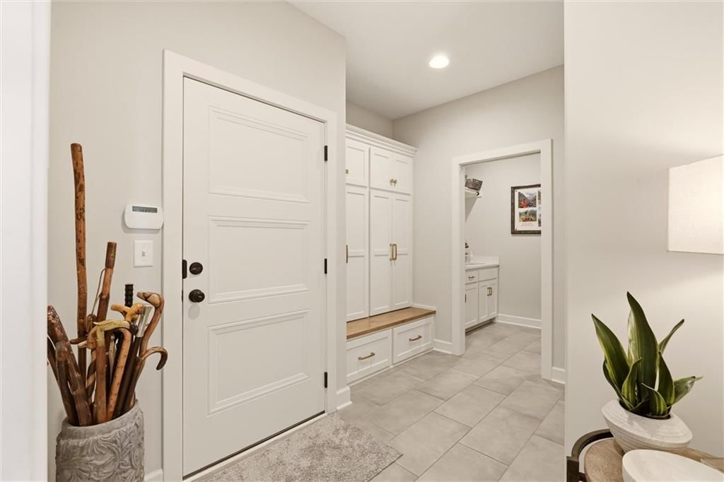 1210 Metfield Lane — photo 44