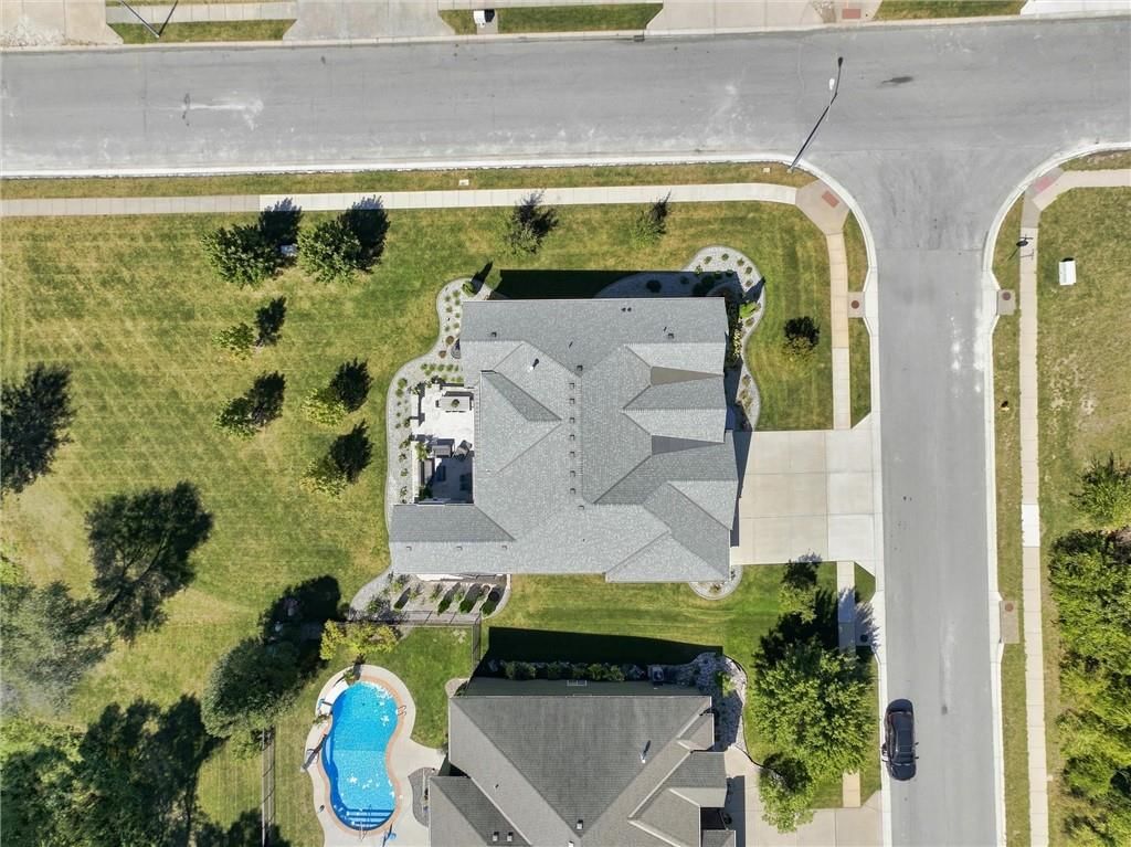 1210 Metfield Lane — photo 79