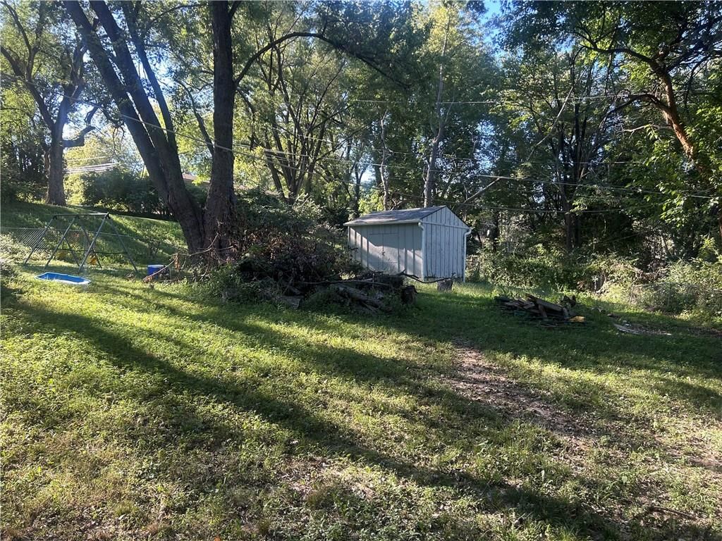 7001 Sloan Avenue — photo 11