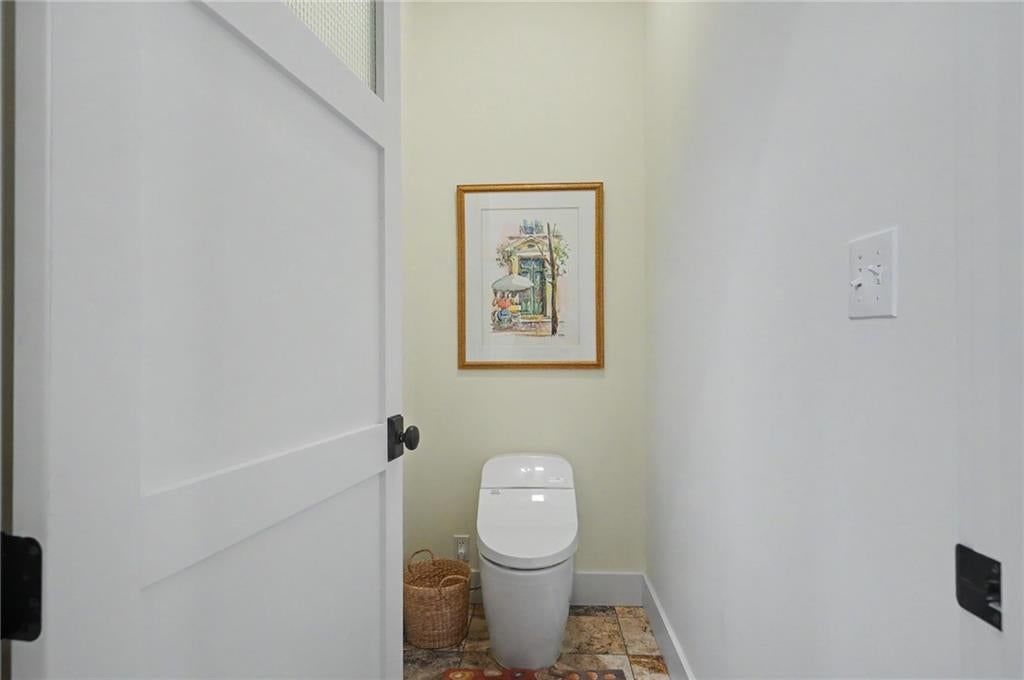 832 Ohio Street — photo 39