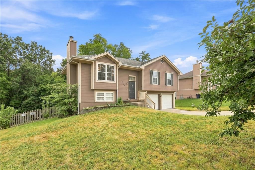 Photo 32 of 36, 5409 N Poe Avenue, Kansas City, MO 64119