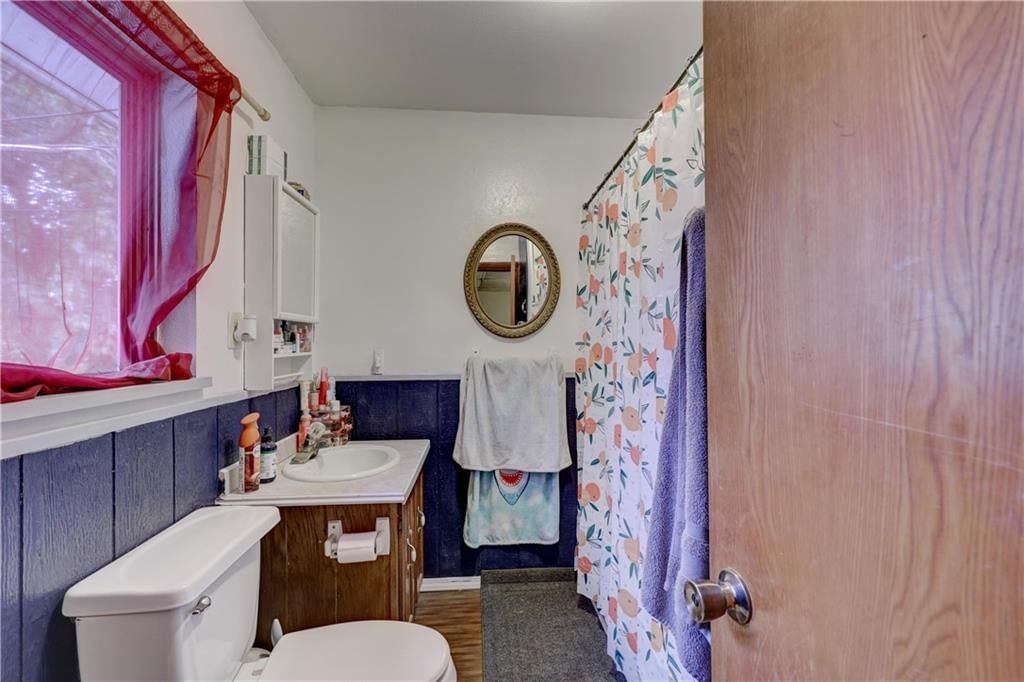 2205 Lincoln Avenue — photo 15