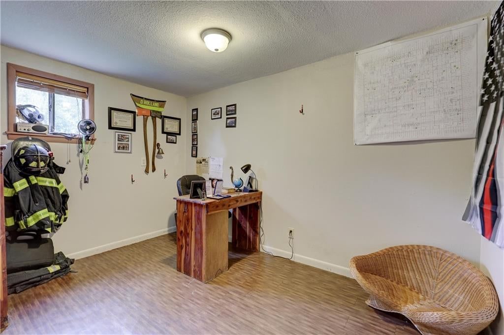 2205 Lincoln Avenue — photo 19